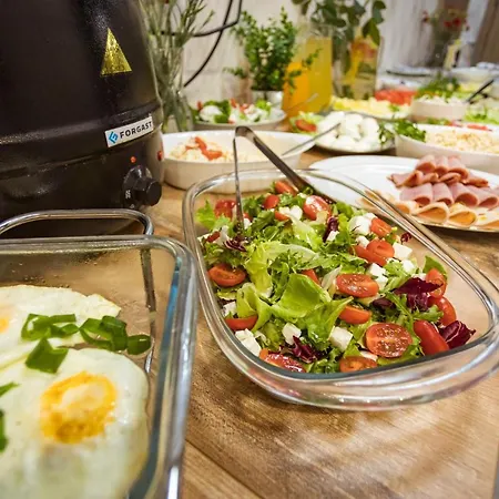 Origami Prestige Bed and Breakfast Κοστζαλίν